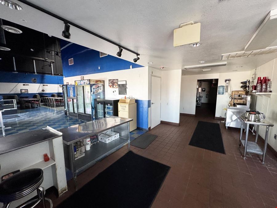 2nd Generation Café with Built-Out Kitchen