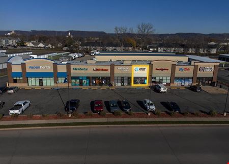 Preview of Retail space for Rent at 940 Frontenac Dr Suite #140