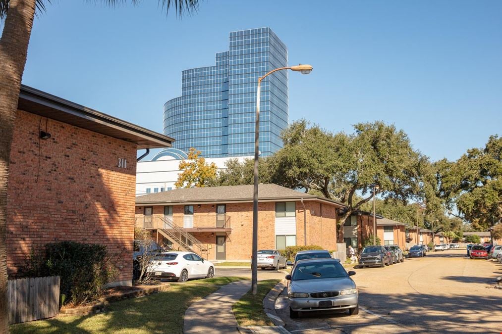 Gatehouse Apartments