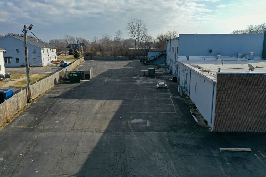 4208 Airport Hwy