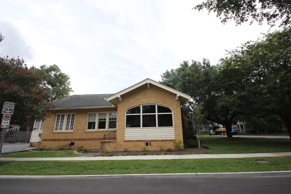 1751 Dauphin St., Mobile AL 36604