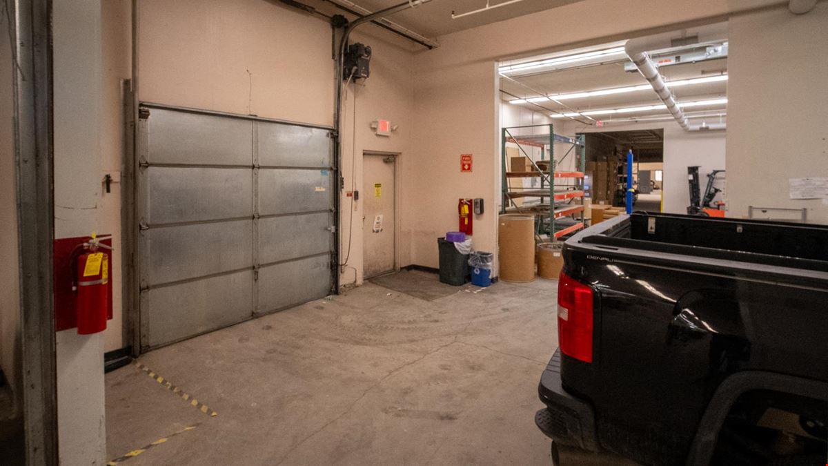 Prime Industrial Flex Space for Lease