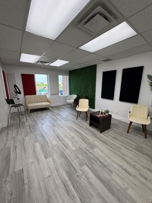7145 W Credit Ave, Mississauga, ON L5N 6J7