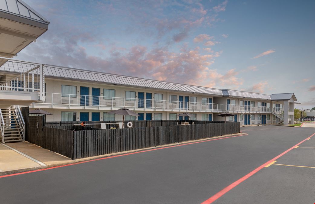Motel 6 Euless, Tx- Dallas