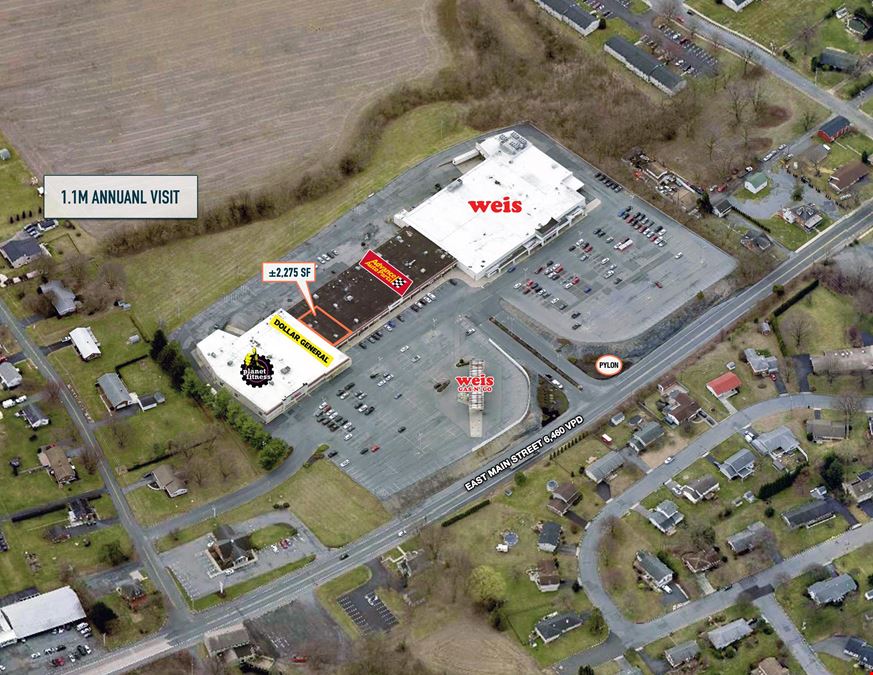 Weis Plaza
