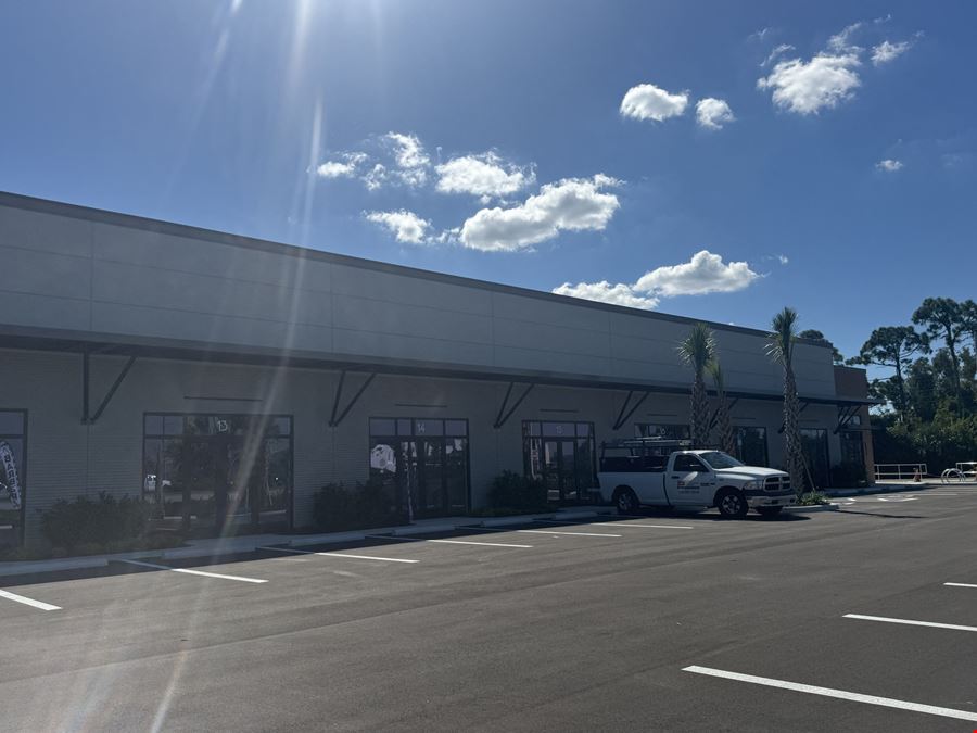 Alico Plaza