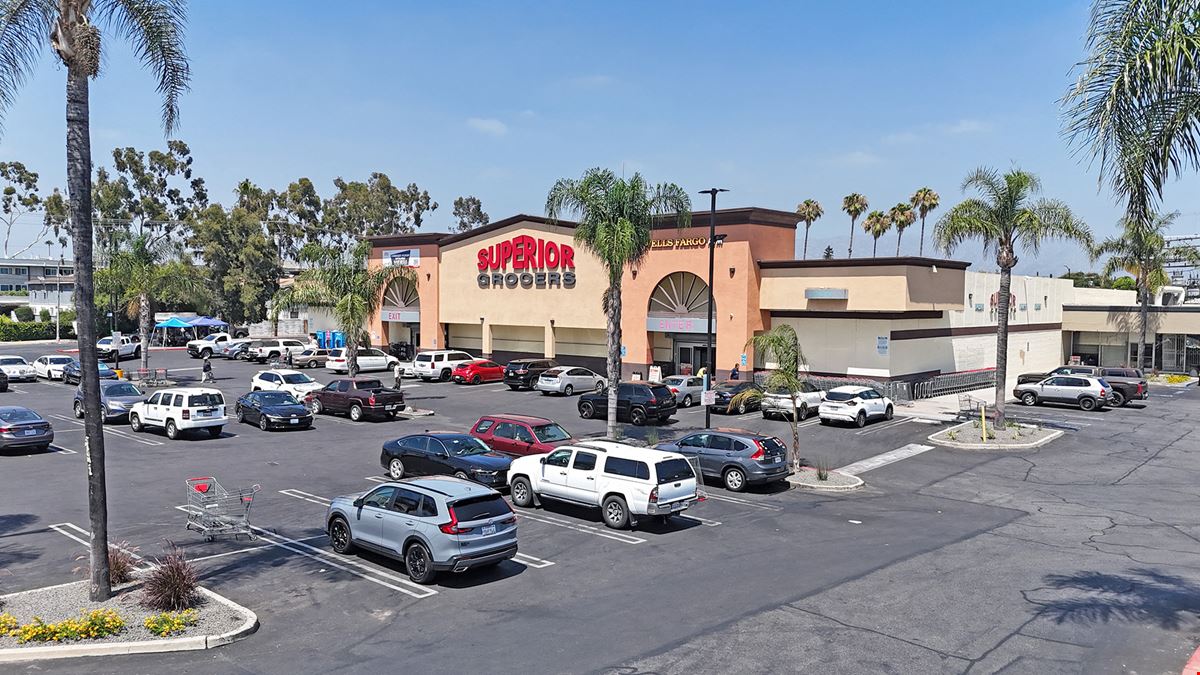 Superior Grocers Anchored Center