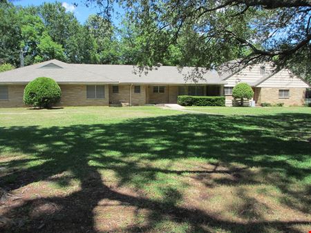 Preview of Retail space for Sale at 1009 Brook Dr
