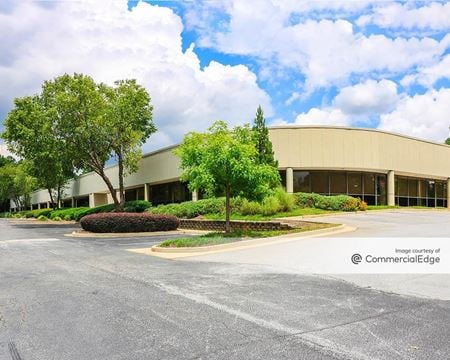 Preview of commercial space at 445 Atlanta South Pkwy