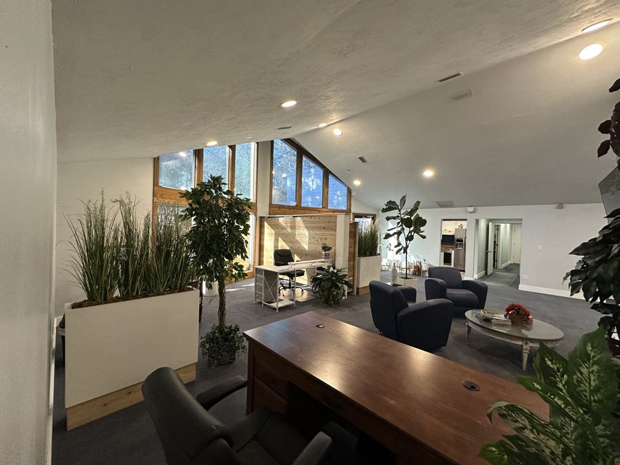 Turkey Creek Free Standing Office Building