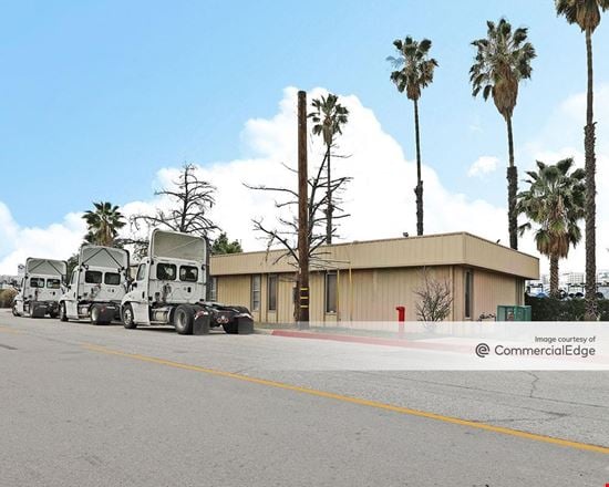 Preview of Industrial space for Rent at 1990 Riverview Dr.