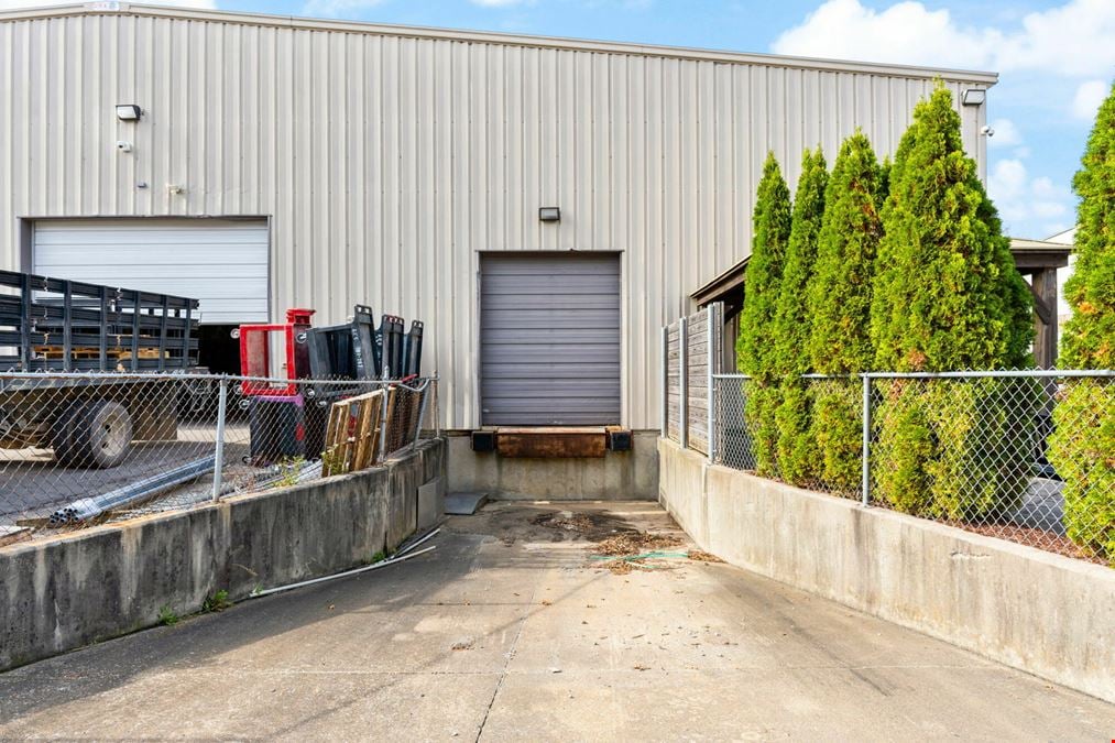 High-Quality Industrial Facility in Louisville, KY