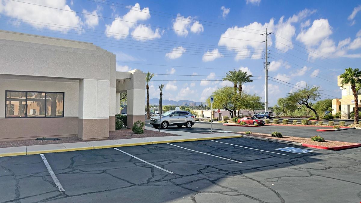 2900 N Green Valley Pkwy