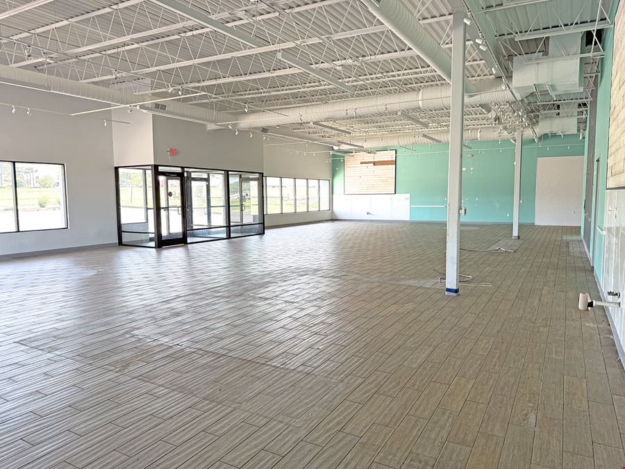 Freestanding Retail Building