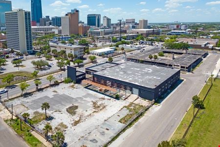 Preview of Industrial space for Rent at 925 N Ocean St