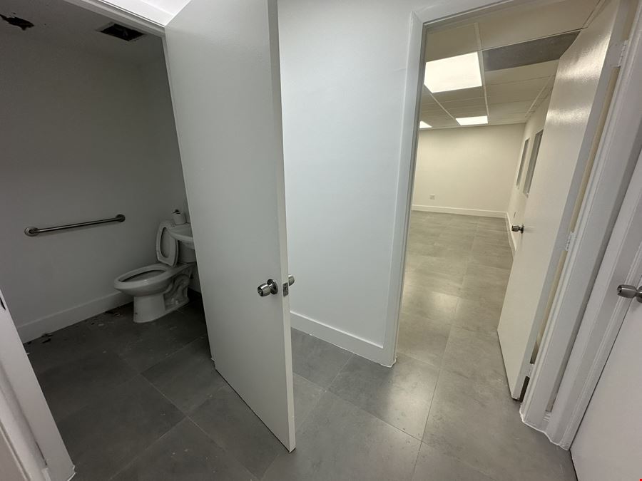 2860 NW 72nd Ave