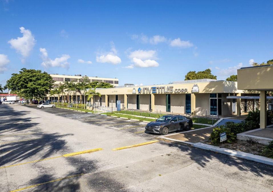 1515 NW 167th St
