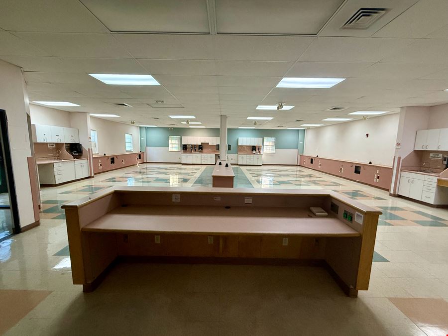 Freestanding Medical Office Building