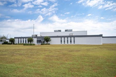 Preview of Industrial space for Rent at 1000 James Record Rd SW