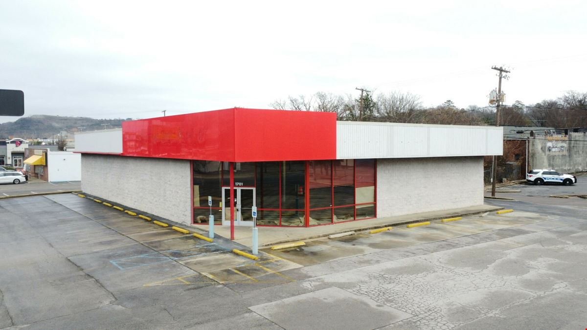 Former Advance Auto Parts Available