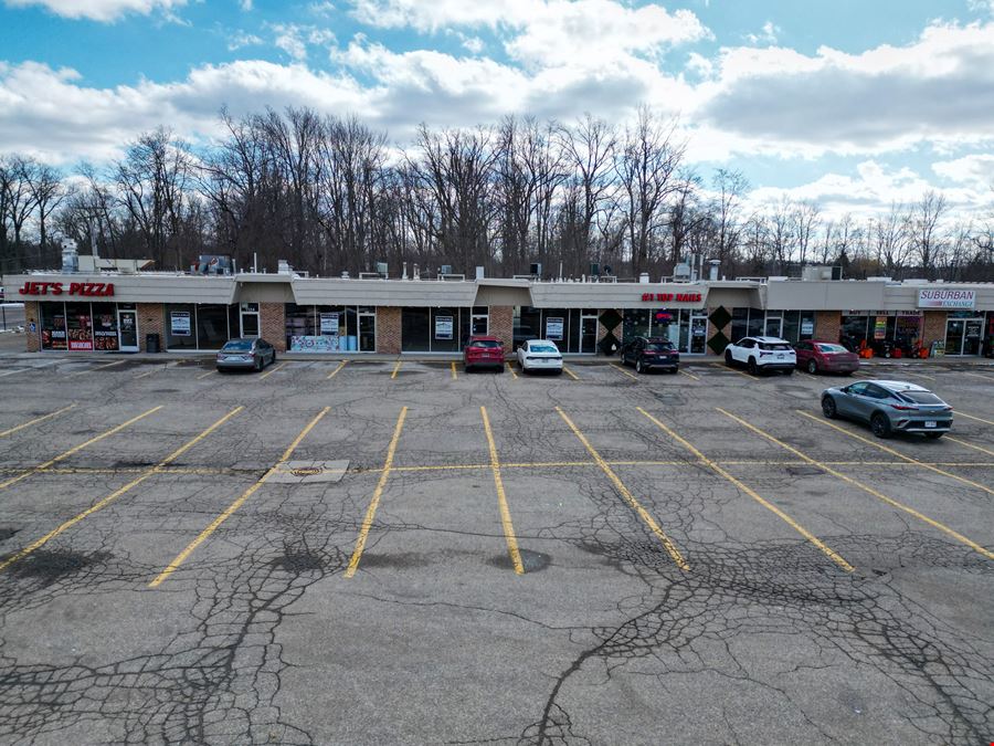 Walled Lake Plaza