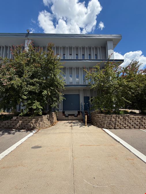 Woodbury Office Park - 6063 Hudson Rd