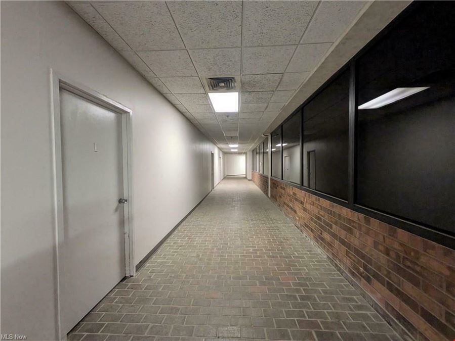 Victoria Place Building (Office/Retail) for Lease in Downtown Painesville, Ohio
