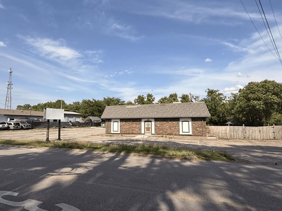 449 Moss Trail