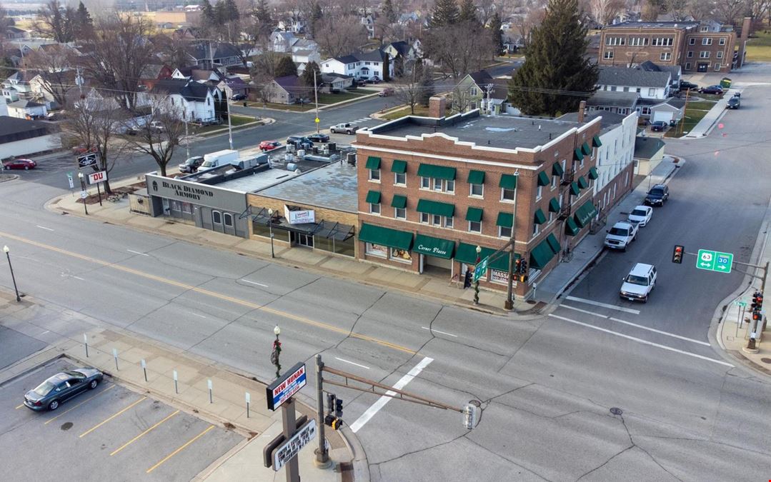 113 Main St S - South Main Street Retail Building For Sale or Lease