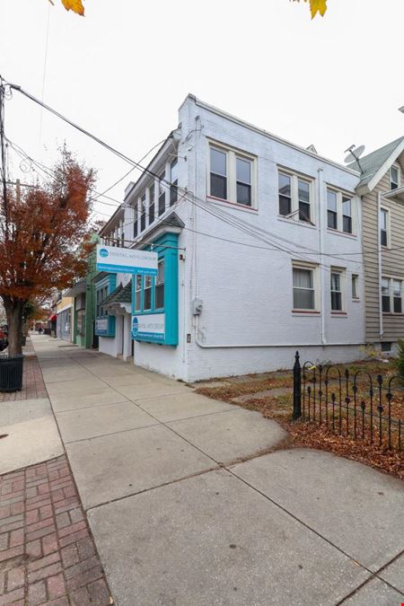535 Monmouth St, Turnkey Dental Office Available for Lease