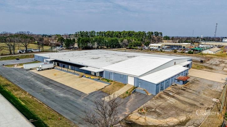 ±101,360-SF Industrial Building Located Just Off Of Business I-85
