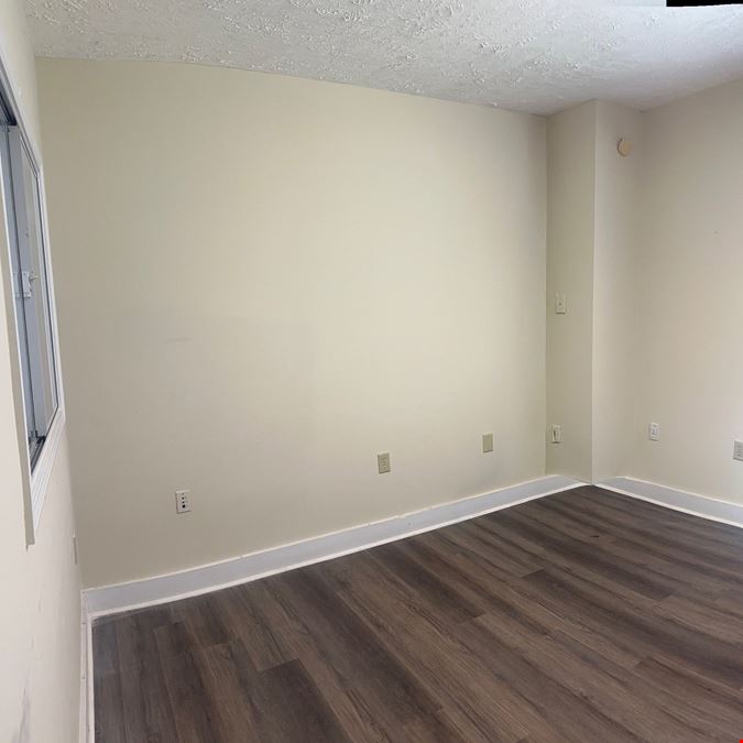 145 Andrew Drive, Suite 100