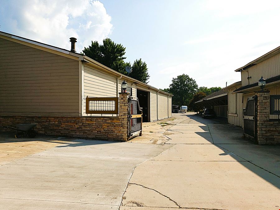  4199 Main St