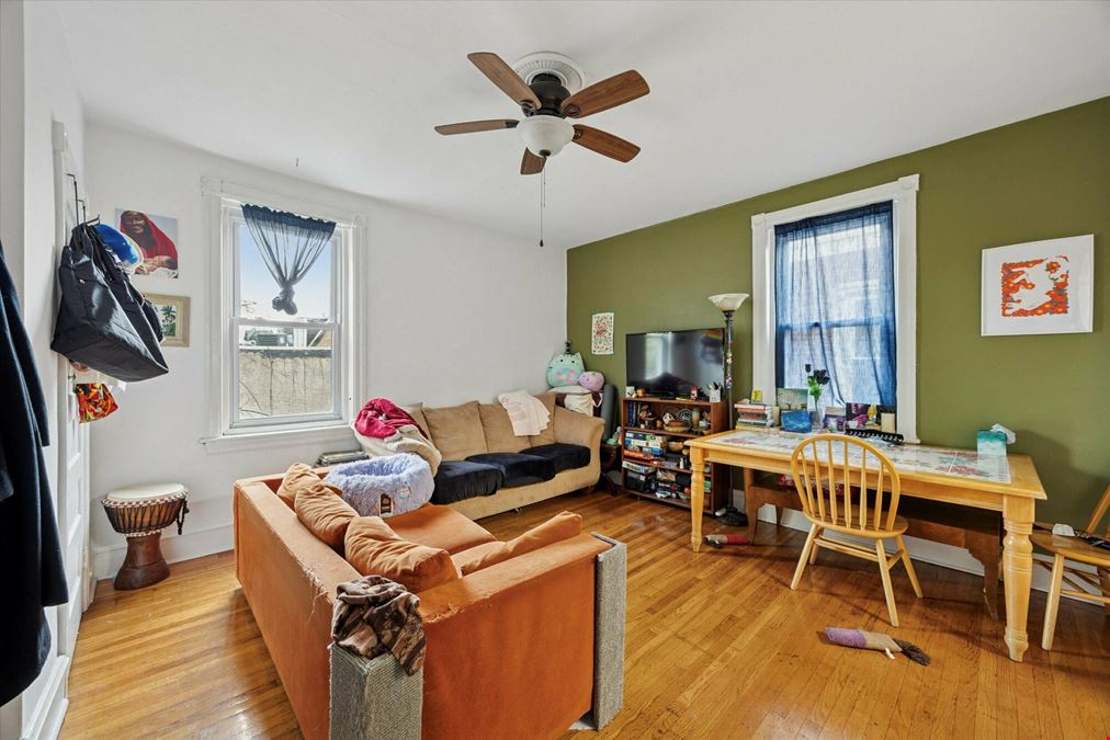 238 S 45th St