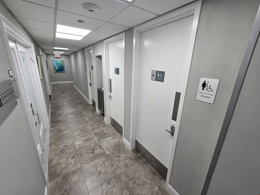 PREMIER OFFICE: Amazing opportunity to lease!