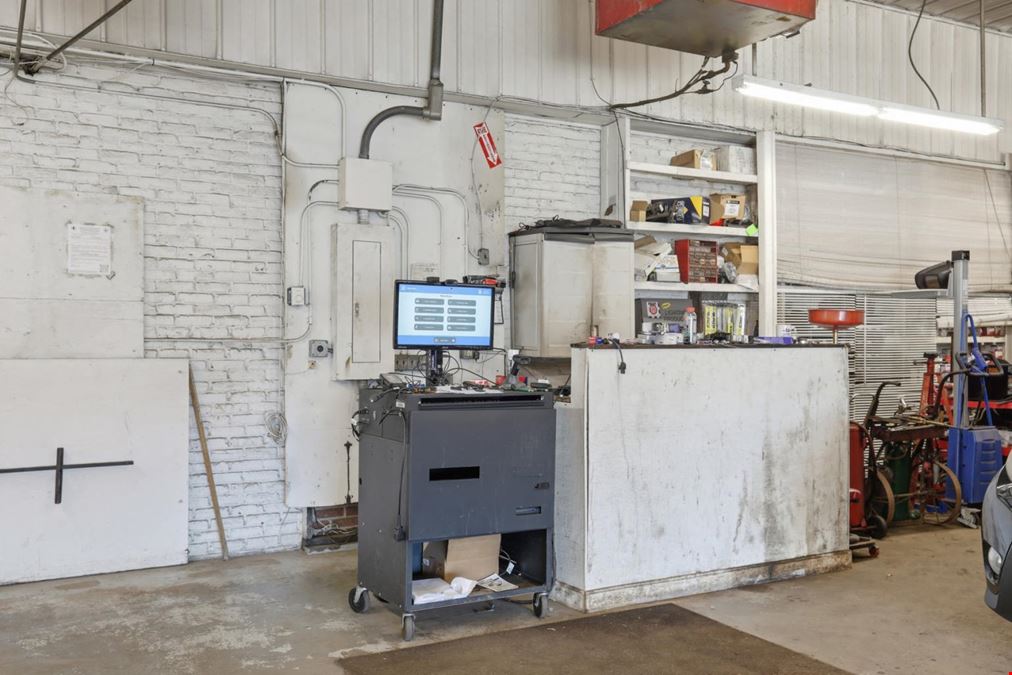Well-Established Auto Repair and Used Car Sales Business