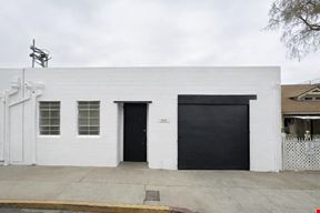 3328 E 14th St