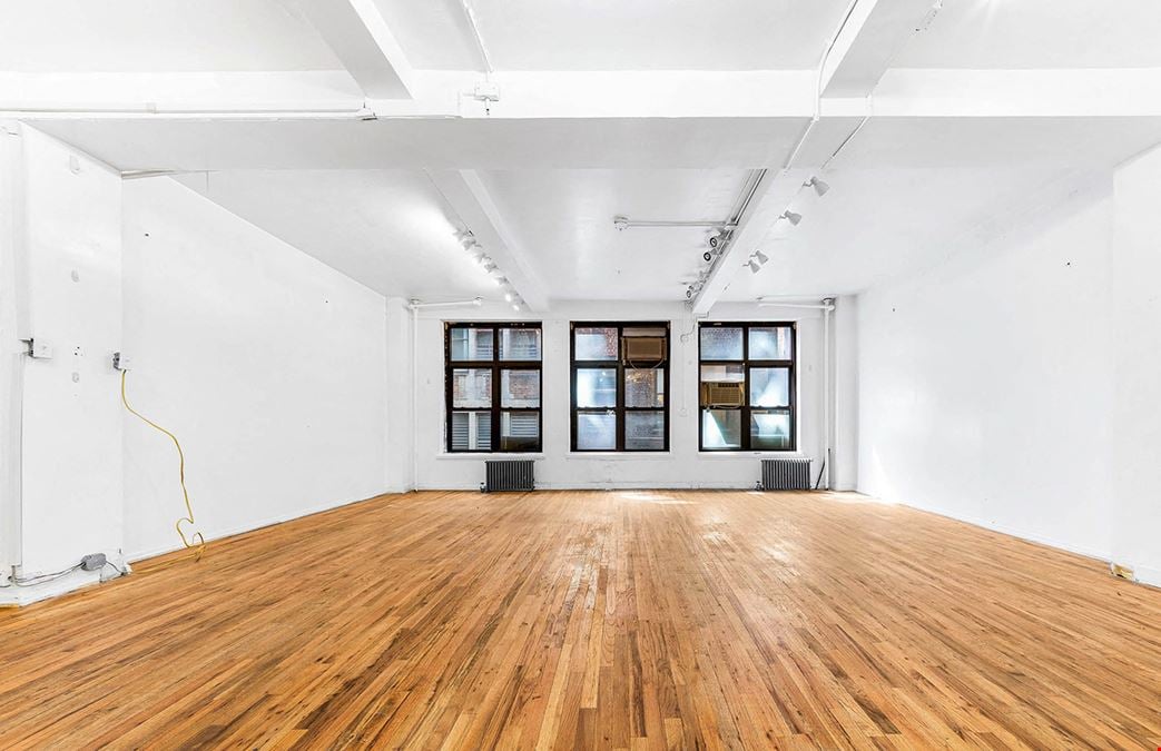 Bankruptcy Sale: 13 E 37th St