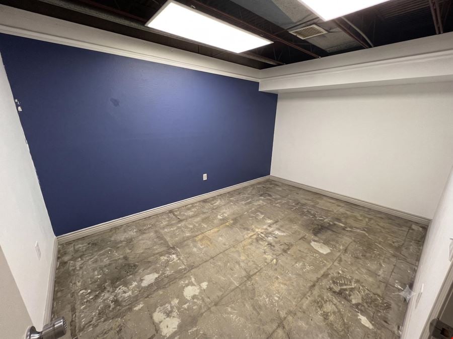 1457 W Maple Ave