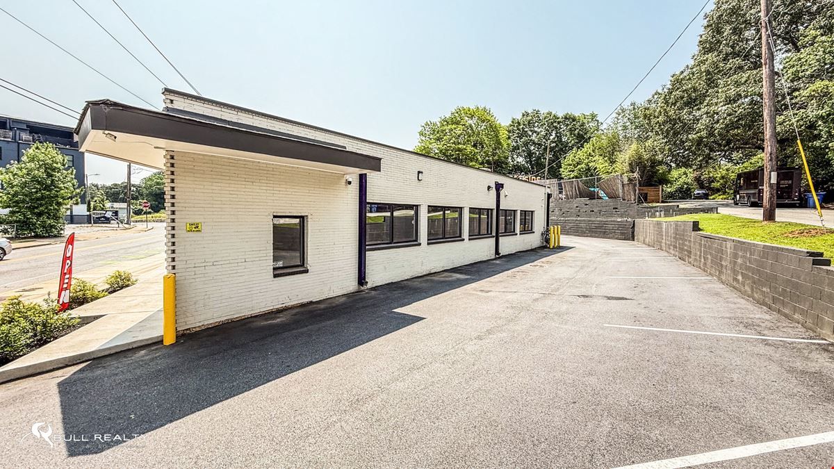 Two-Tenant Food & Beverage Building | Restaurant Leasing, Renewal, or Occupancy Opportunity | NNN Leases | 7.1% Cap Rate
