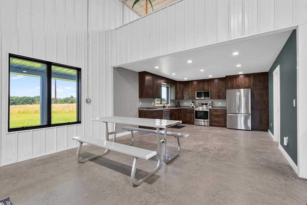 Rochester Premier 35 Acre Estate