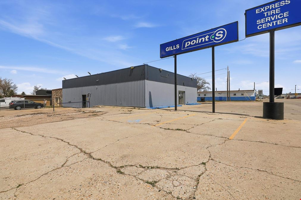 1570 E Yellowstone Hwy