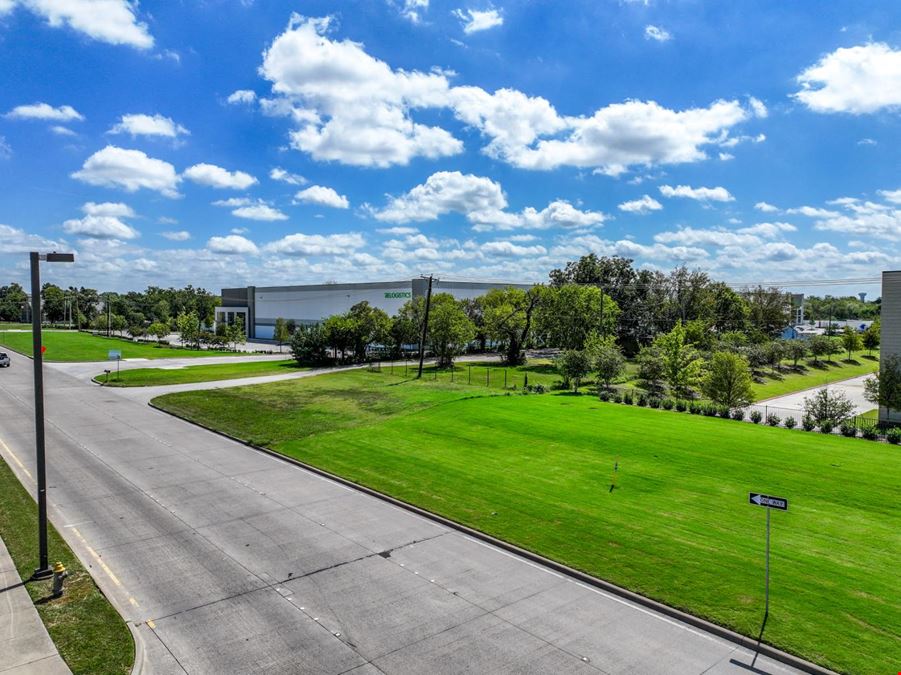 1134 Military Pkwy, Mesquite, TX