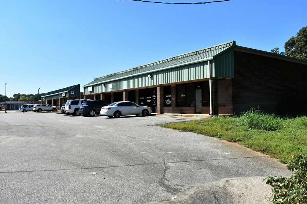 1351-1429 Federal Dr. - Retail for Lease