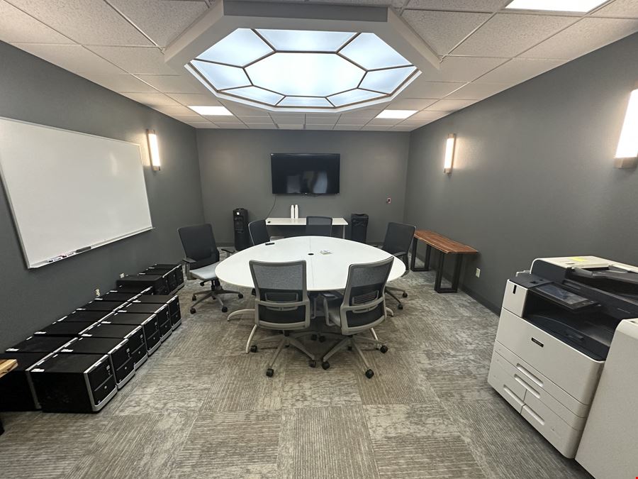 3315 E Ridgeview St - Suite 1000