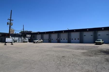 Preview of Industrial space for Rent at 1207 S Platte River Dr