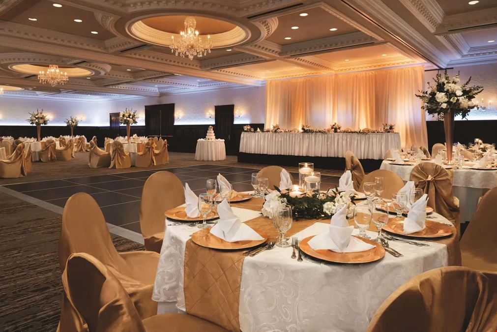 Radisson Cincinnati Riverfront
