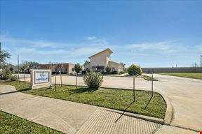 2708 SF Medical Office -