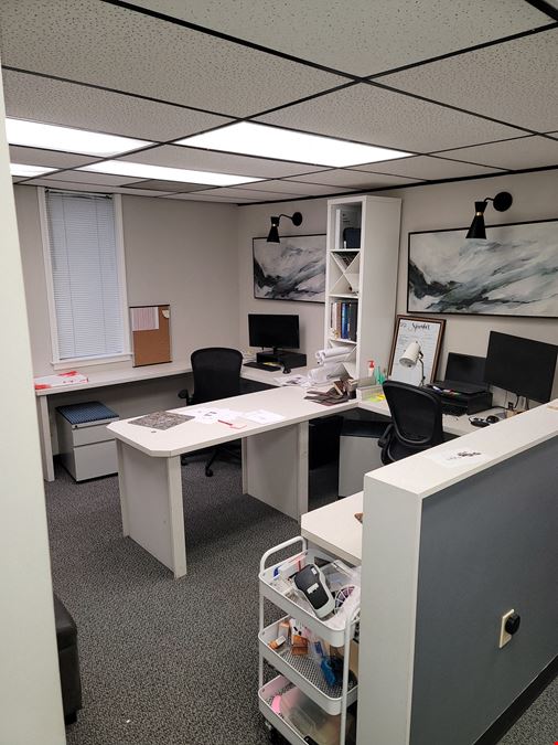 Own Your Own Office in Fayetteville!