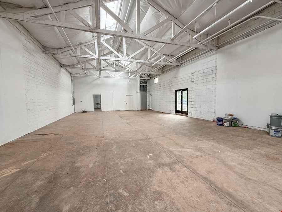±10,000 SF Renovated Retail